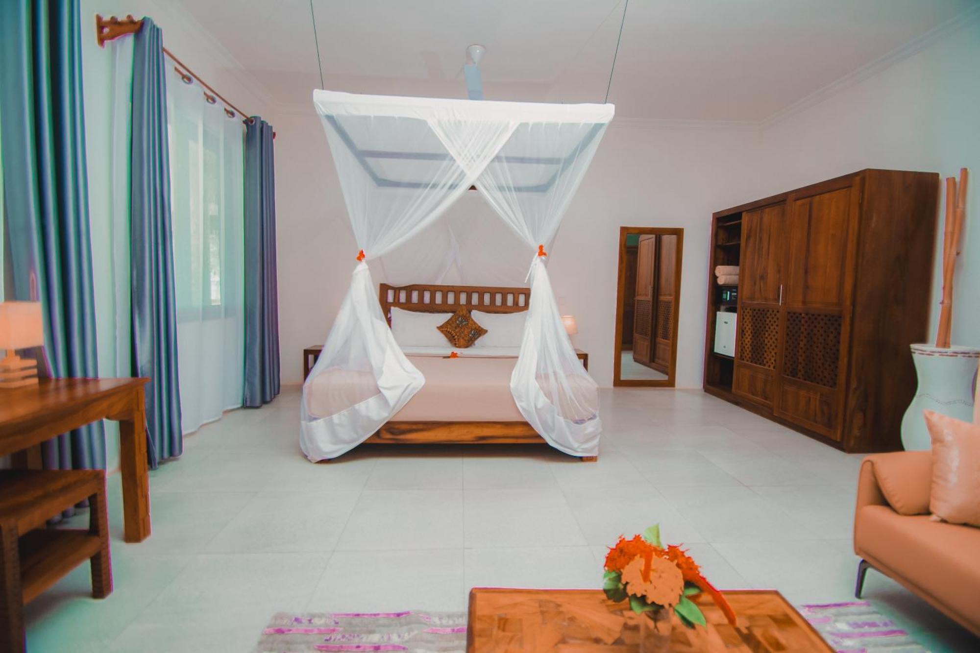 Manolo Beach Resort Uroa Dış mekan fotoğraf